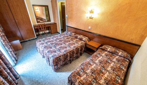 Classic Triple Room