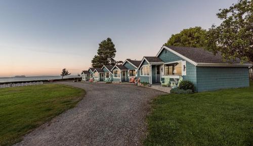 Deluxe Bungalow with Sea View