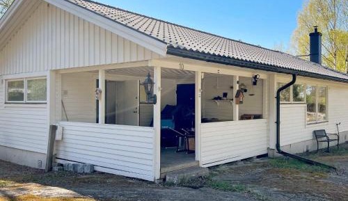 Three-Bedroom Holiday Home 
