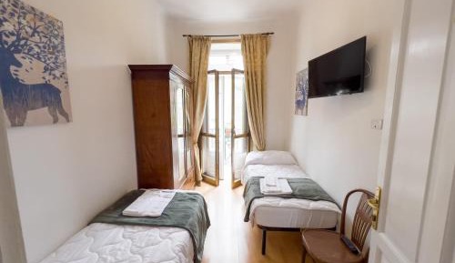 Small Twin Room