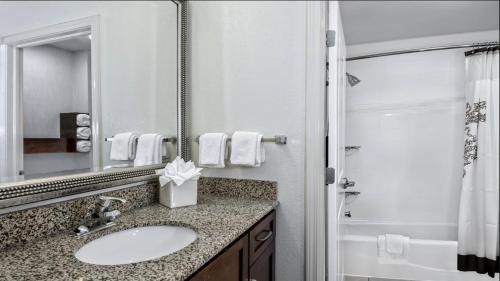 One-Bedroom King Suite with Sofa Bed