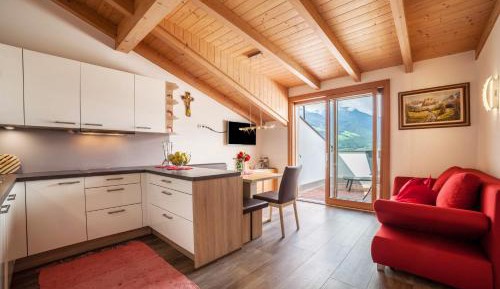 Superior One-Bedroom Apartment