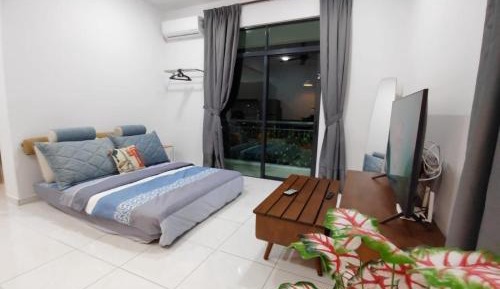 Apartment with Balcony