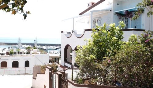 Double Room with Balcony and Sea View