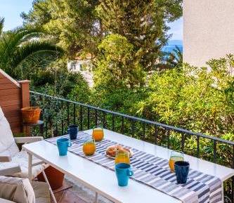Apartment with Terrace