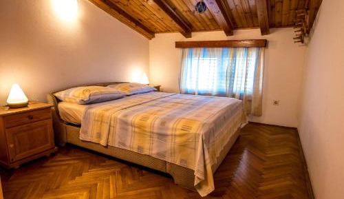 Two-Bedroom Apartment with Sea View and Terrace