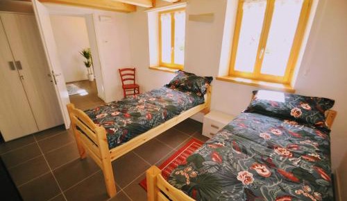 Double or Twin Room with Bathroom