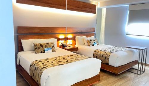 Double Room with Two Double Beds - Non-Smoking