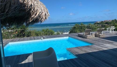 Villa - Beach Front