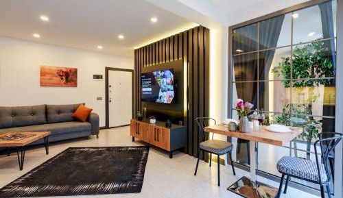 King Suite with Spa Bath