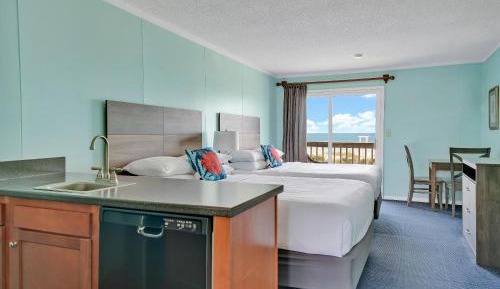 Superior Queen Room with Two Queen Beds