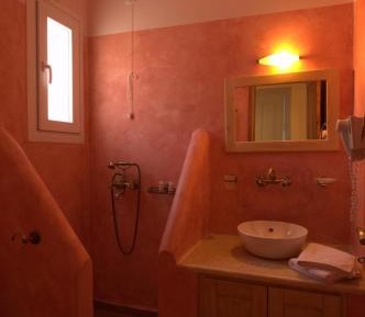Studio (2 Adults)