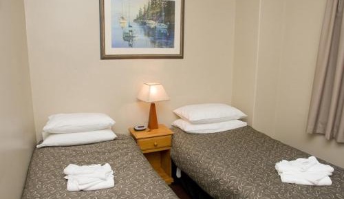 Standard Twin Room with Shared Bathroom