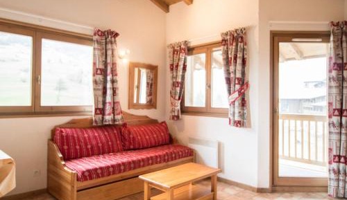 Apartment (6 Adults)