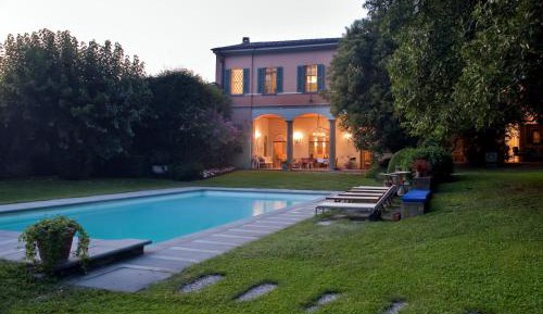 Villa