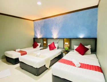 Deluxe Triple Room