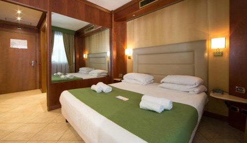 Comfort Double Room with Patio