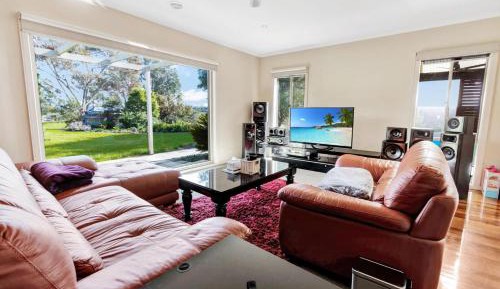 Four-Bedroom Holiday Home