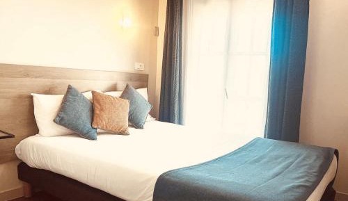 Double Room with Air Conditioning