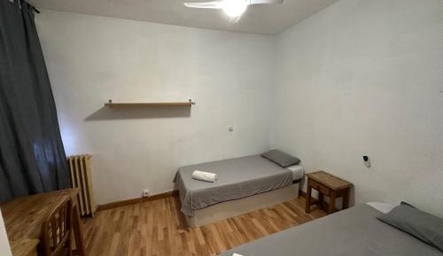 Twin Room with Shared Bathroom