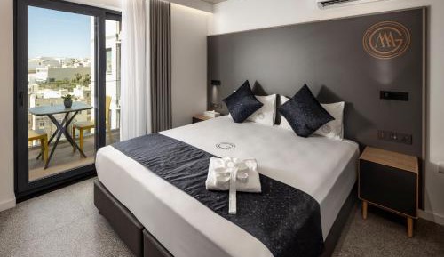Executive One Bedroom Suite - City View