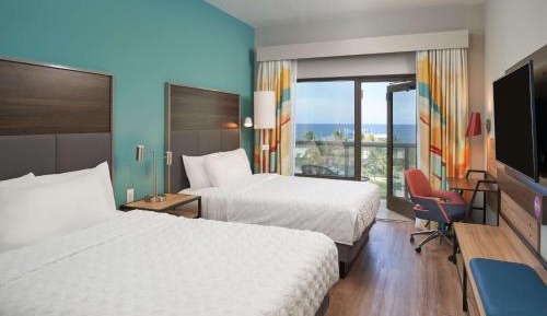 Queen Room with Two Queen Beds with Ocean View