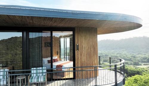 Junior Suite with Pool View