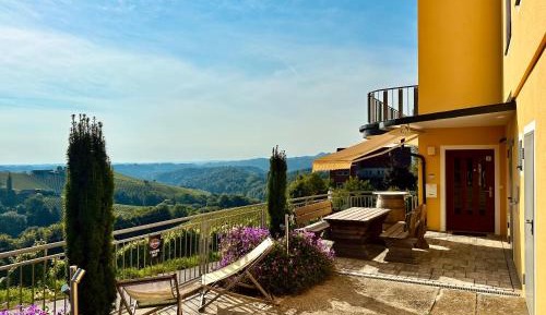 Deluxe Two-Bedroom Apartment with Garden View