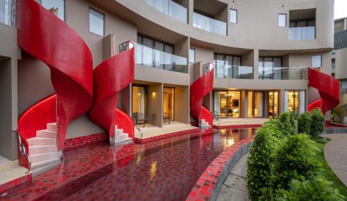 Three-Bedroom Suite