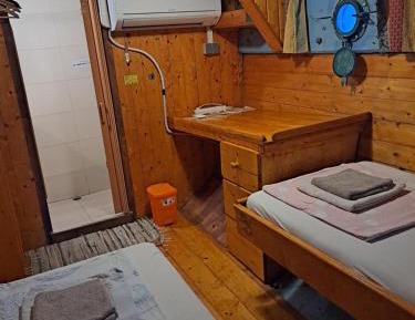 Twin Room with Private Bathroom