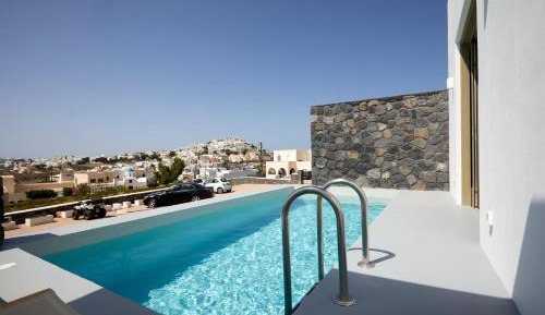 Suite with Private Pool
