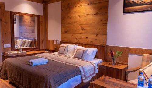 Deluxe Double Room with Balcony