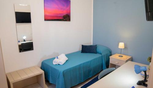 Single Room with Private Bathroom