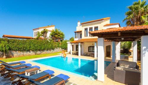  Villa with Private Pool