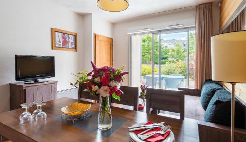 One-Bedroom Apartment (4 Adults)