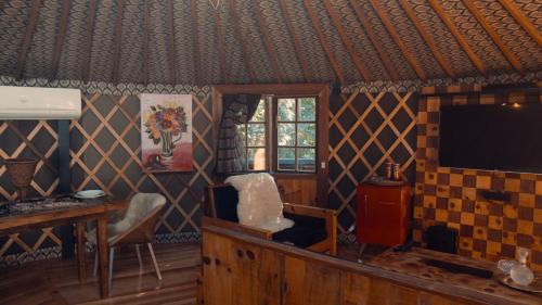 Suite with Garden View