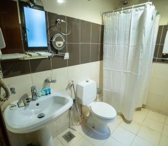 Triple Room with Private Bathroom