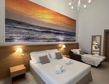 Large Double Room