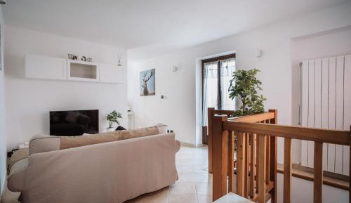 One-Bedroom Apartment with Balcony and Mountain View  