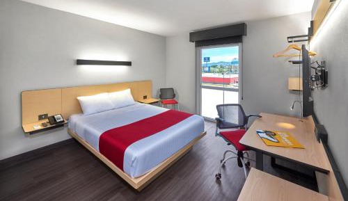 Queen Room