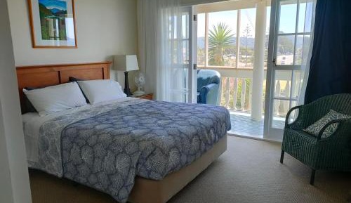 Deluxe Two-Bedroom Apartment
