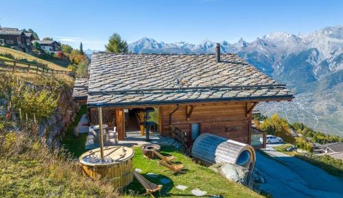 Superior Chalet