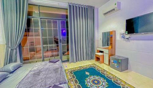 Quadruple Room with Shared Bathroom