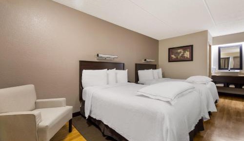 Premium Room with Two Double Beds Smoke Free (Upgraded Bedding & Snack)