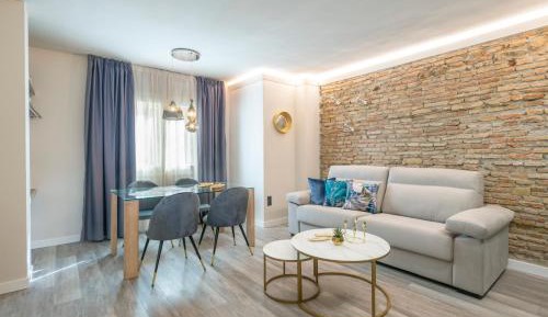 Deluxe Apartment Annex