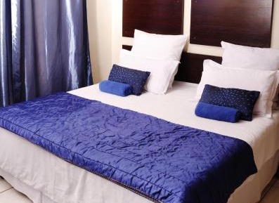 Double or Twin Room with Bathroom