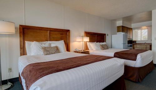 2 Queen Studio with Kitchen, Ocean View