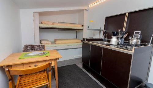 Twin Room with Shared Toilet