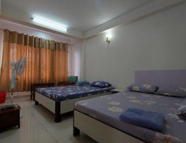 Economy Triple Room