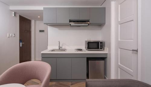 One-Bedroom Suite